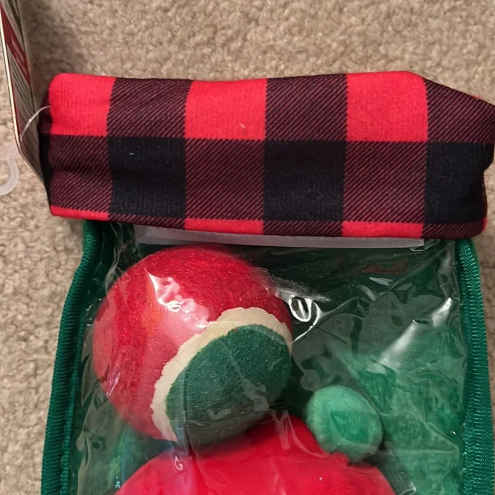 5-pc Woof Christmas Stocking for dogs,balls/plush